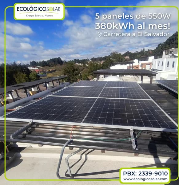 Aplicación Residencial - 5 Paneles Solares de 550W
